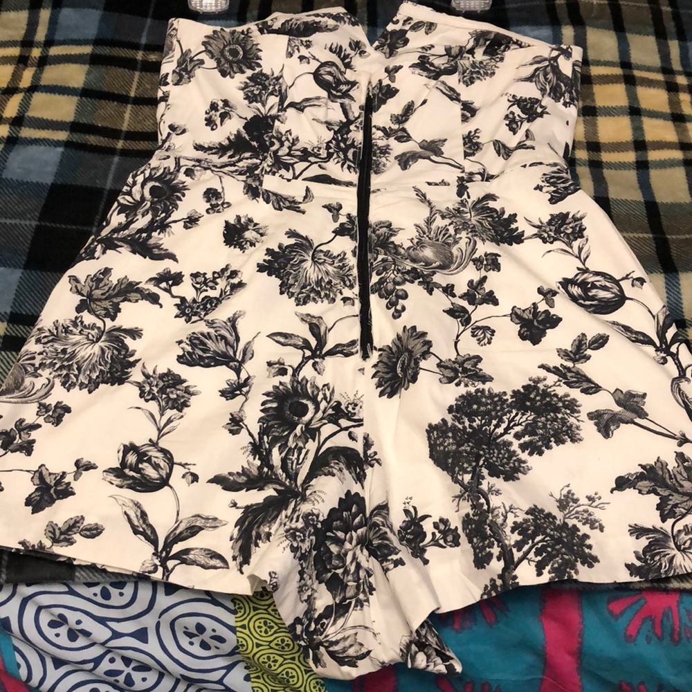 Romper - Picture 5 of 5